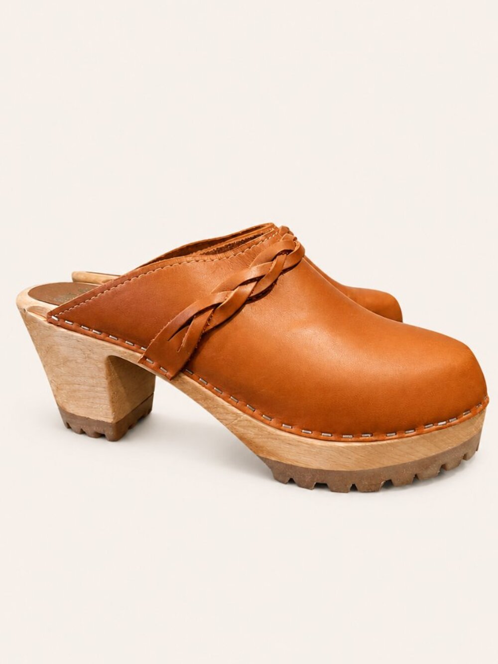 MIA Elsa Leather Platform Clogs – Women's EU 39 / US 8.5–9 – Cognac – EUC